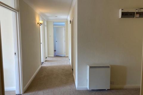 2 bedroom flat to rent, 36 Harford Court Sketty Green Swansea