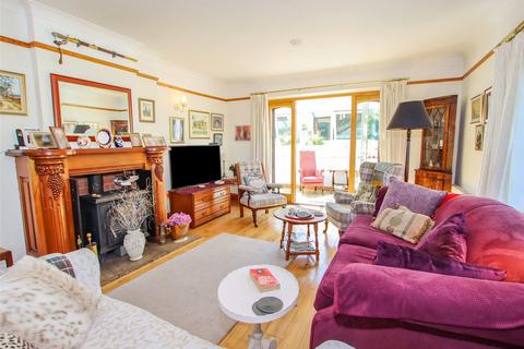 4 bedroom semi-detached house for sale, Mount Pleasant Lane, Lymington, Hampshire, SO41