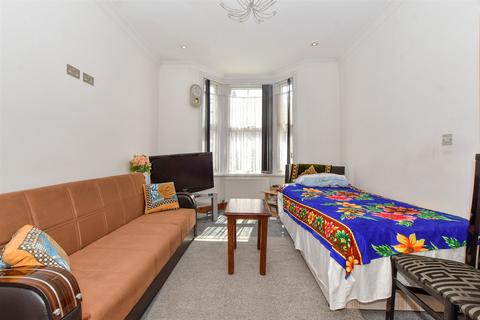 40 Waterloo Road, London, E10 7HR