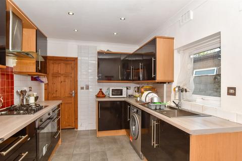 40 Waterloo Road, London, E10 7HR
