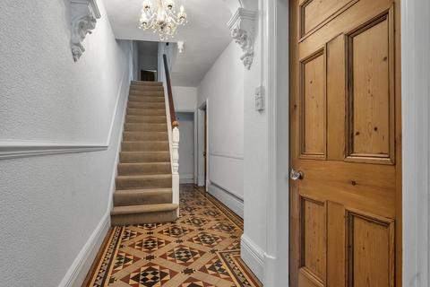 132 Broadway, Peterborough, PE1 4DG