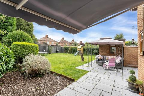 5 bedroom detached bungalow for sale, Mead Close, Peterborough, PE4