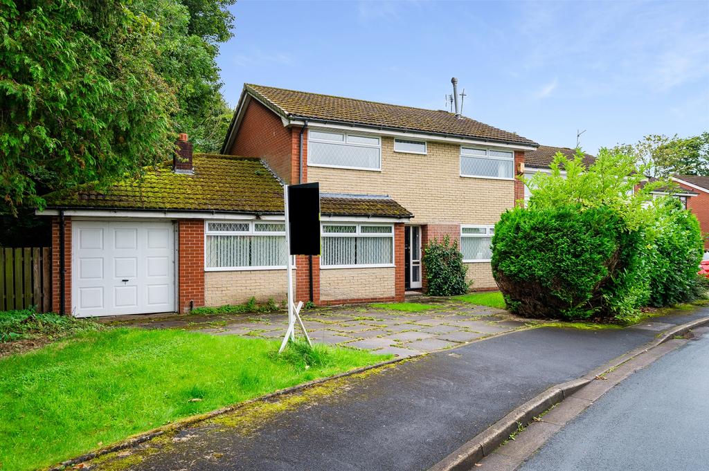 Spinney Green, Eccleston, St Helens... 4 bed detached house £299,950