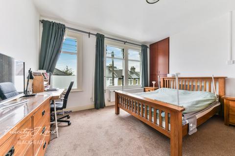 74 Troughton Road, London, SE7 7QQ