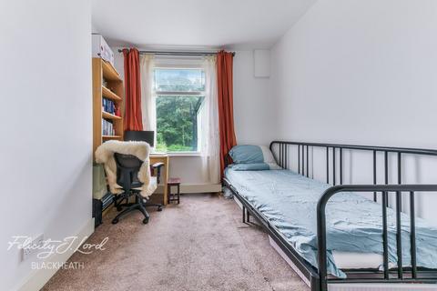 74 Troughton Road, London, SE7 7QQ
