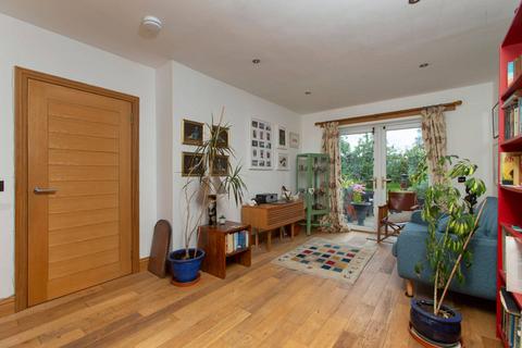 45 Finlay Terrace, Pitlochry, PH16 5EU