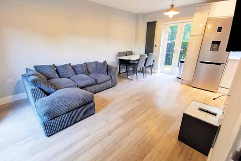 41 Foundry Way, Rayne, Braintree, CM77 6AE