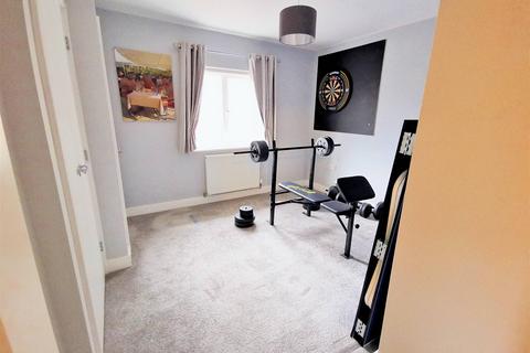 41 Foundry Way, Rayne, Braintree, CM77 6AE
