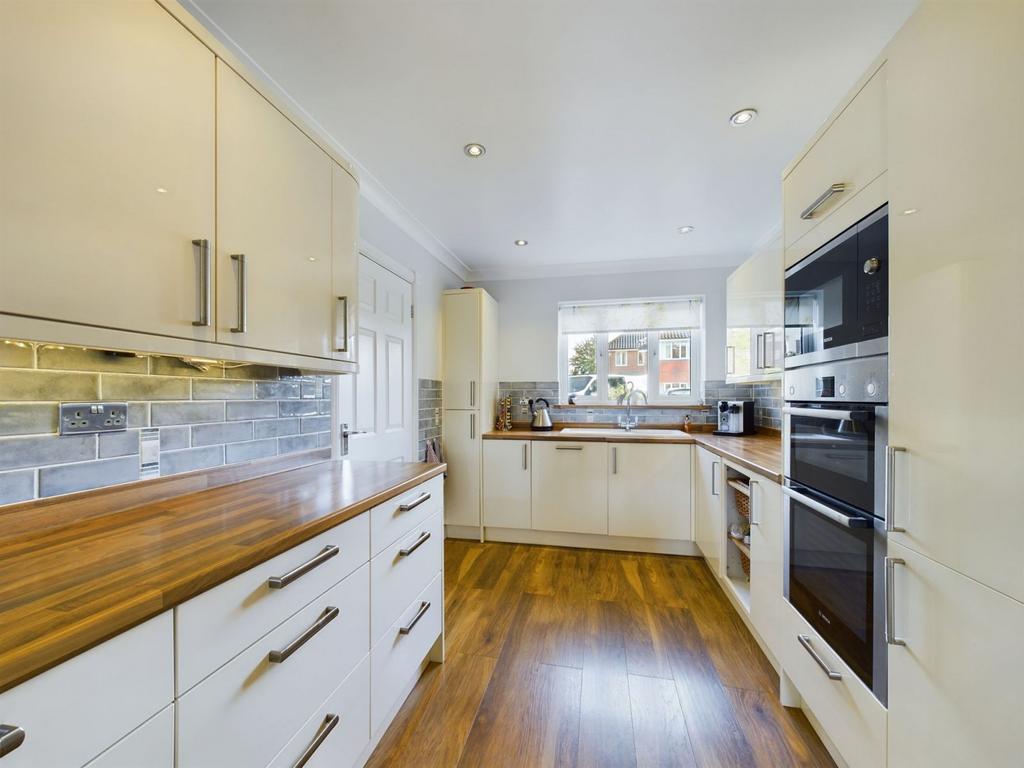 Kitchen area