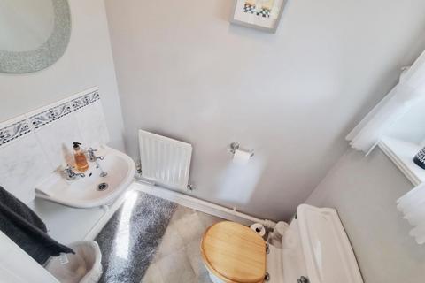 2 Mescalero, Kingsthorpe, Northampton, NN2 6PE