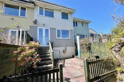 70 Oaklands Park, Buckfastleigh, TQ11 0BP