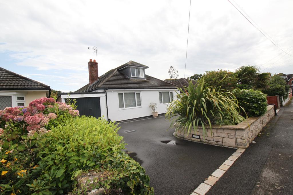 Milton Grove, New Milton BH25 4 bed detached bungalow to rent £2,350