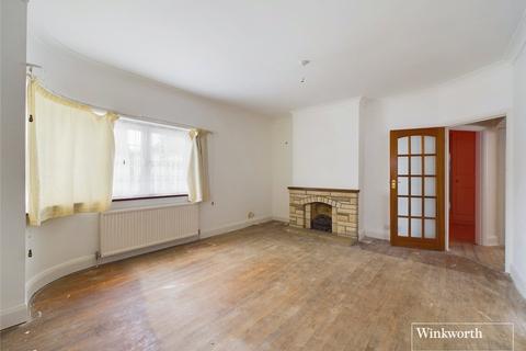 2 bedroom bungalow for sale, Glenwood Avenue, London NW9