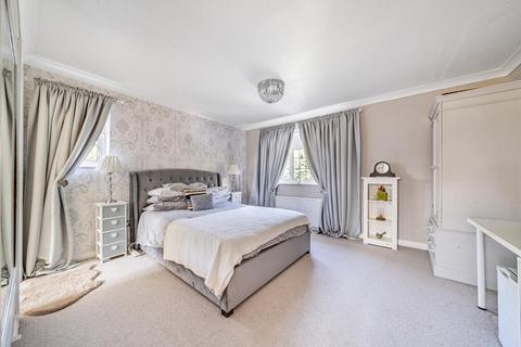 6 bedroom detached house for sale - Colliers Shaw, Keston