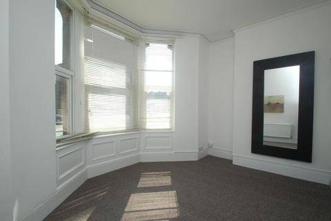 undefined, East Parade, Harrogate, North Yorkshire, UK, HG1