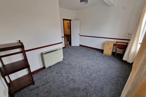 1 bedroom flat to rent, Old Bedford Road, Luton, Bedfordshire