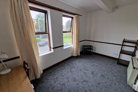 1 bedroom flat to rent, Old Bedford Road, Luton, Bedfordshire