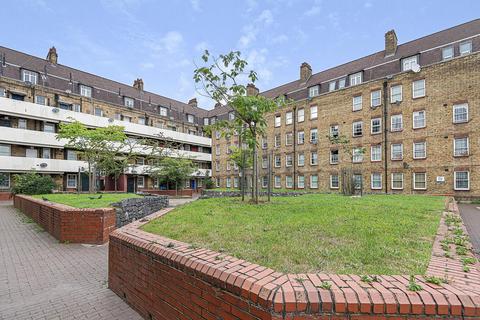 2 bedroom flat for sale, Doddington Grove, Walworth