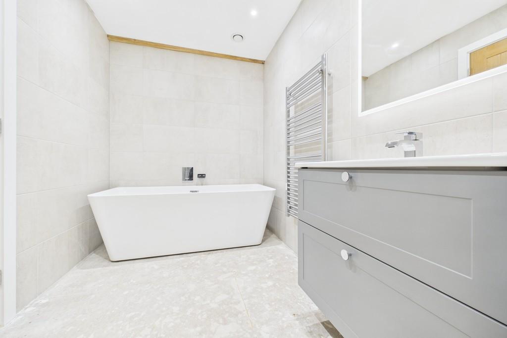 En-Suite Bedroom One