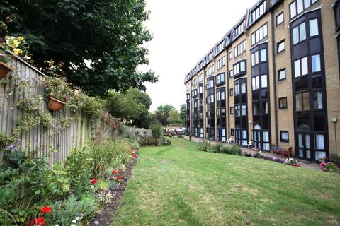 1 bedroom apartment for sale, Court Place , Castle Hill Avenue