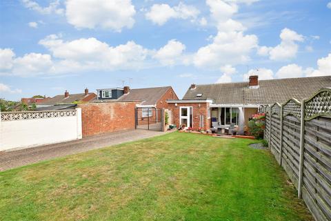 19 Lesley Close, Istead Rise, Gravesend, DA13 9JS