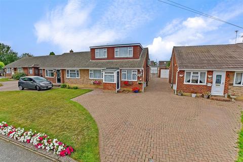 19 Lesley Close, Istead Rise, Gravesend, DA13 9JS