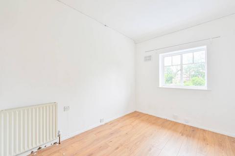 2 Downing Avenue, Guildford, GU2 7SY