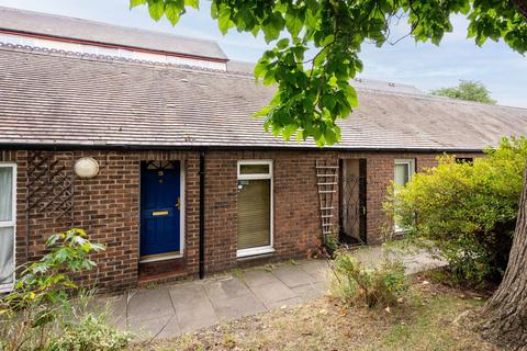 17 Setchell Way, London, SE1 5XR