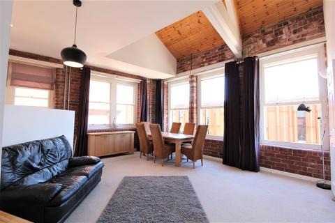 2 bedroom flat to rent, Harewood Street, Leeds, West Yorkshire, UK, LS2