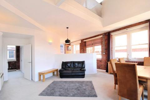 2 bedroom flat to rent, Harewood Street, Leeds, West Yorkshire, LS2