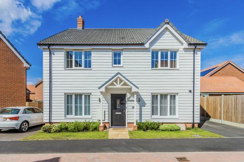 19 Bailey Close, Norwich, NR6 7FE