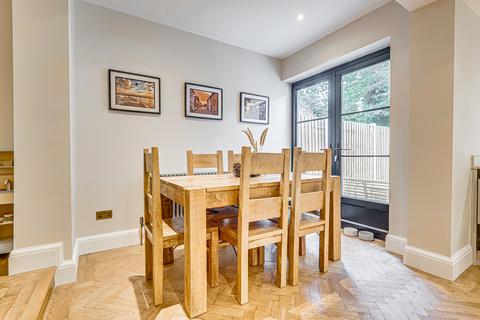 68 Cambridge Road, Southend-on-sea, SS1 1ES