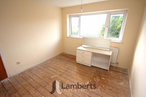 28 Lords Lane, Studley, B80 7QW