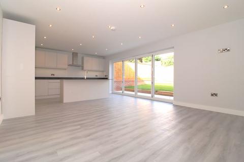 10a Church Lane, Curdworth, Sutton Coldfield, B76 9EY