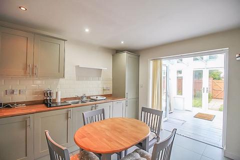 2 bedroom detached house for sale - Penkridge Gardens, Wolverhampton