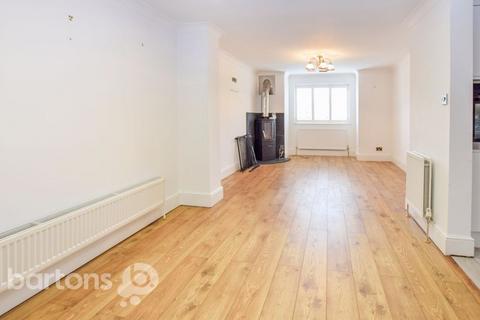 7 Heather Close, Rotherham, S60 2TQ