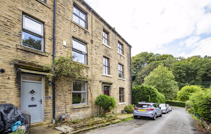 19 Finkle Street, Sowerby, HX6 1NG 2 bed terraced house for sale £150,000