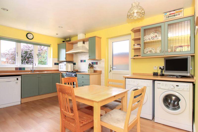 Aston Clinton 3 bed bungalow £600,000