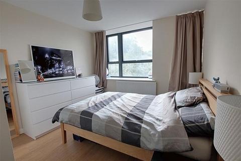 1 bedroom apartment to rent, Lower Bristol Road, Bath
