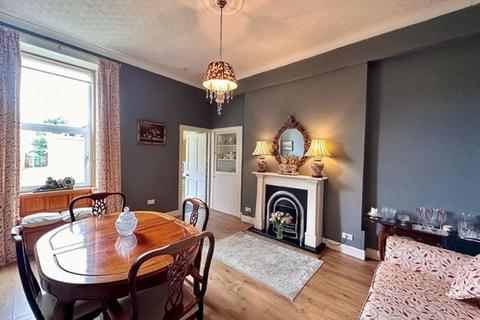 48 Bellevue Crescent, Ayr, KA7 2DR