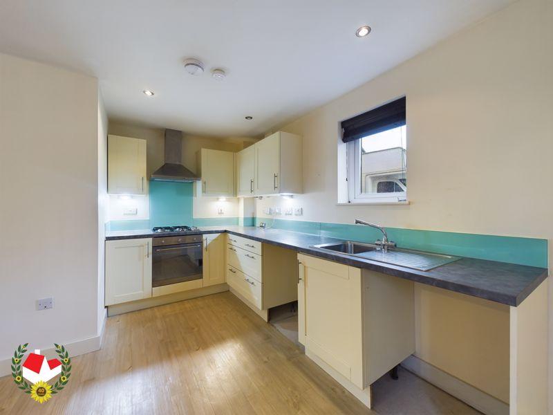Gauntlet Road, Coopers Edge, Gloucester GL3 4EB 2 bed apartment for