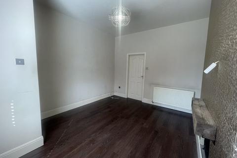 2 bedroom property to rent, Grove Street, Bolton, Lancashire. *AVAILABLE NOW*