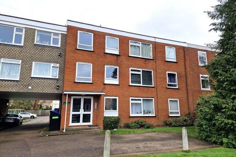2 bedroom flat for sale, Devonshire Road, Hatch End