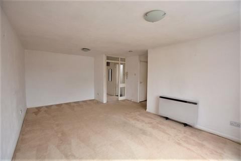 2 bedroom flat for sale, Devonshire Road, Hatch End