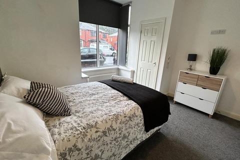 5 bedroom house share to rent, Plodder Lane, Farnworth, Bolton