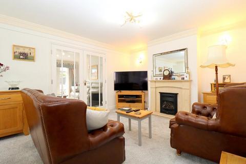 69 Stoneygate Road, Luton, LU4 9TL