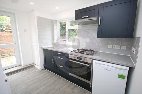 2 bedroom apartment to rent, West Hampstead NW6