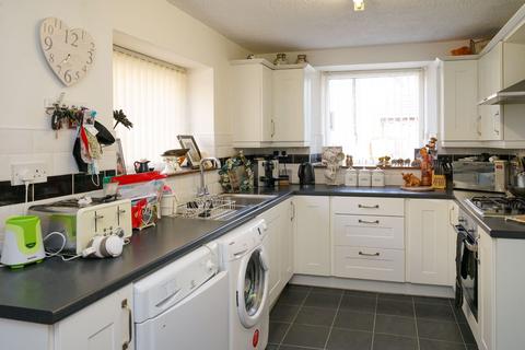 3 bedroom end of terrace house for sale, Hough Lane, Bolton, BL7