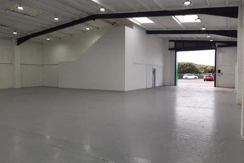 Industrial unit to rent, Beach Road, Newhaven BN9