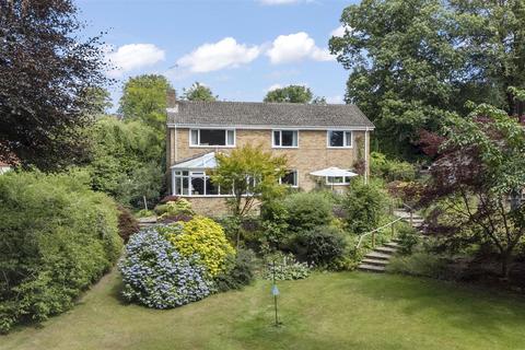 Brambledown, 3 Dene Close, Haslemere, GU27 2PU